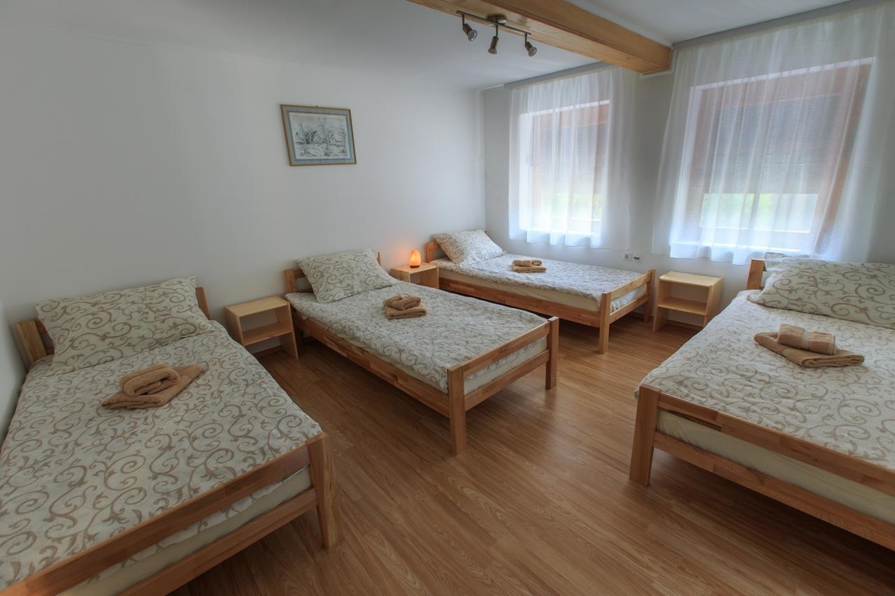 Fortuna Apartments Pacir エクステリア 写真